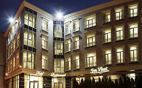 Vicomte Hotel